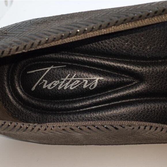 Trotters Lauren- Dark Grey Herringbone Suede Wedge 7.5W - Picture 7 of 9